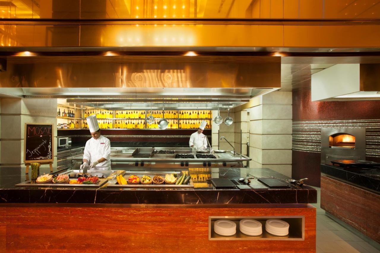 Crowne Plaza New Delhi Rohini By Ihg Hotel Luaran gambar