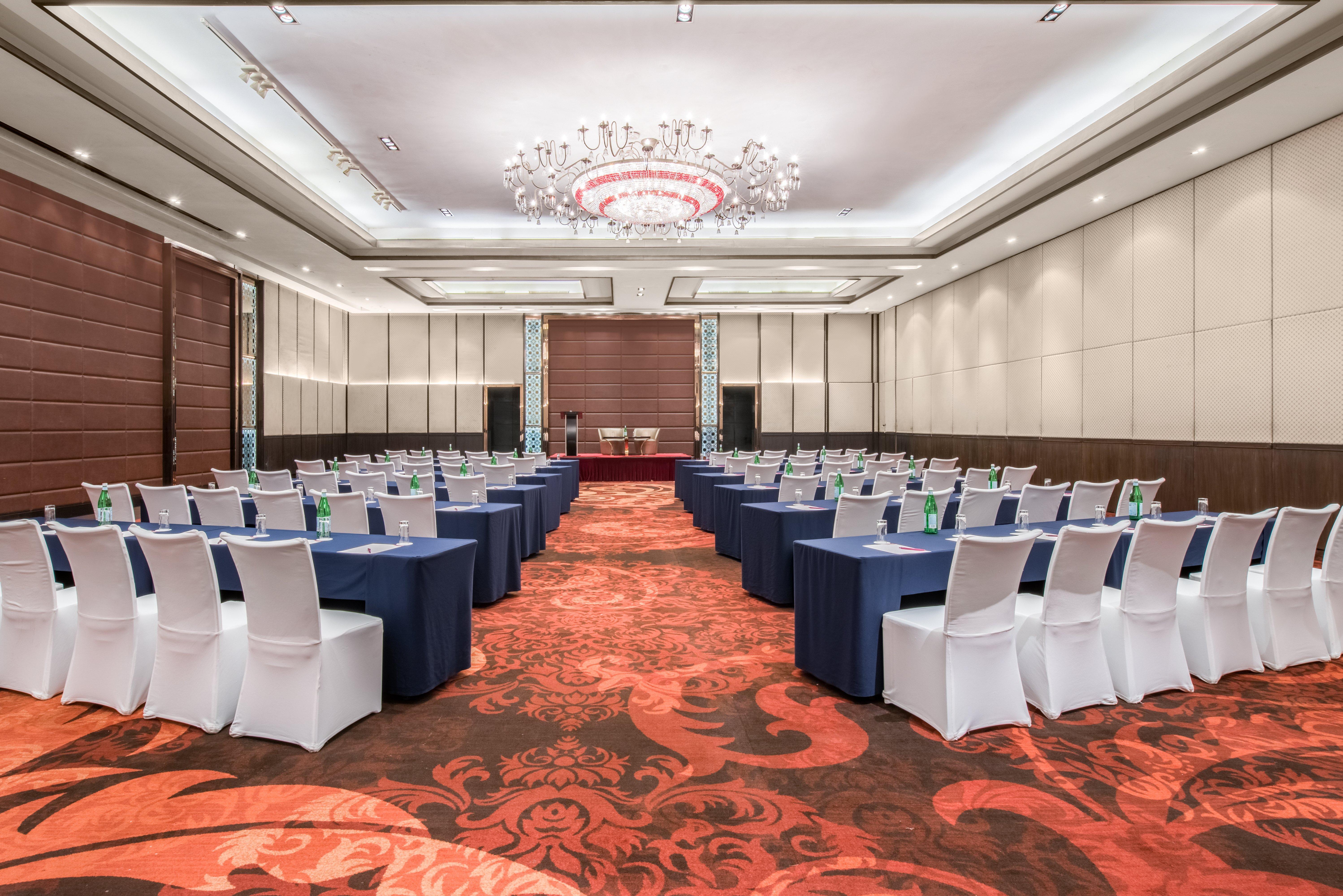 Crowne Plaza New Delhi Rohini By Ihg Hotel Luaran gambar
